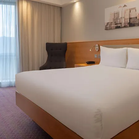 Hampton By Hilton London Waterloo Hotel Exterior photo